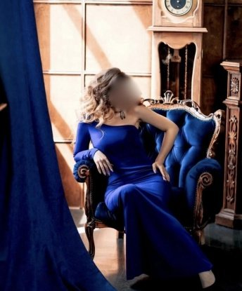 Алла, 24 года